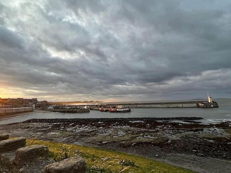 Kelvinside, Seahouses, 2 Minute Walk Into Village Exterior foto